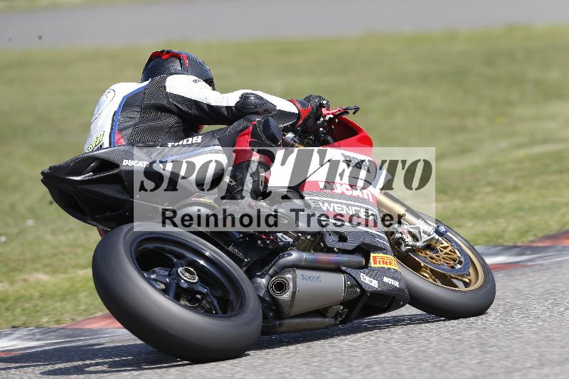 /Archiv-2025/45 10.08.2025 Plüss Moto Sport ADR/Freies Fahren/backside